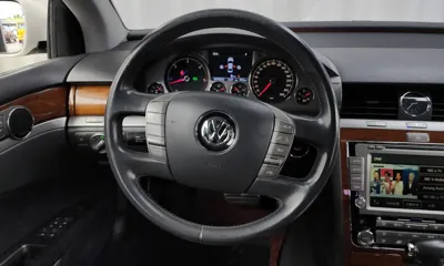 Volkswagen Phaeton