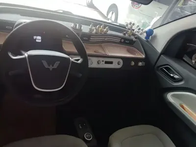 Wuling MINIEV