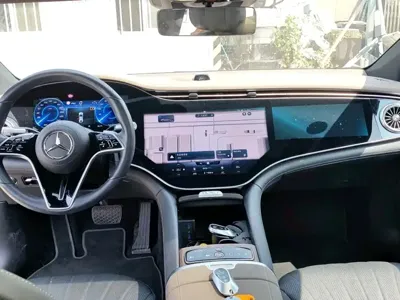 Mercedes-Benz EQS