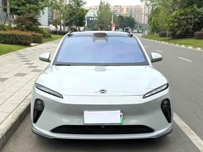 Nio ET5T