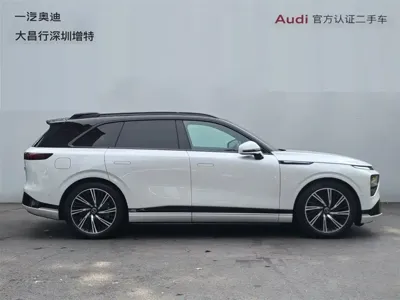 Xpeng G9