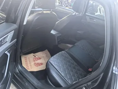 Volkswagen Sagitar