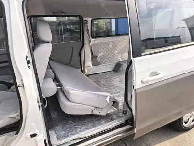 Jinbei Hiace X30L