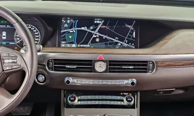 Genesis G90