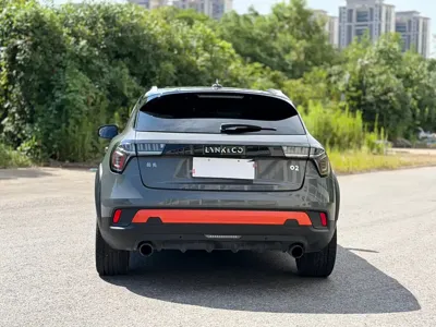 Lynk & Co 02