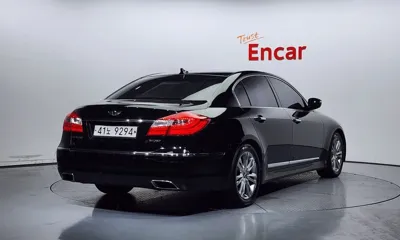 Hyundai Genesis