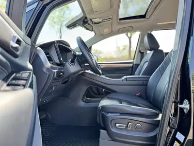 GAC Motor Trumpchi M8