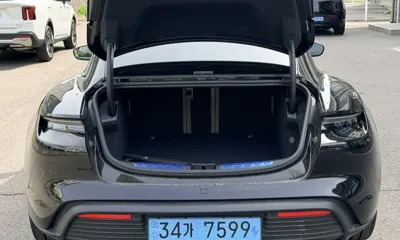 Porsche Taycan