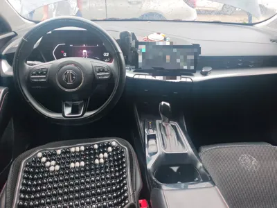 MG 5