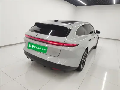 Nio ET5T
