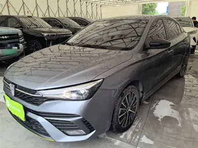 Roewe i5