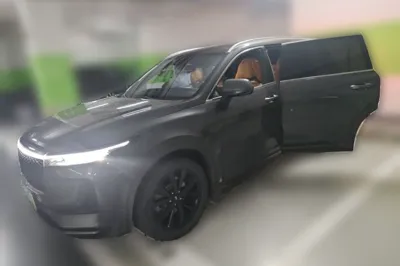 Li Auto ONE