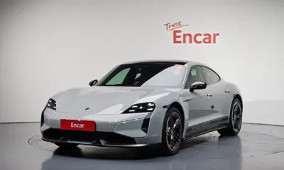 Porsche Taycan