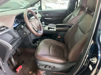 Toyota Granvia