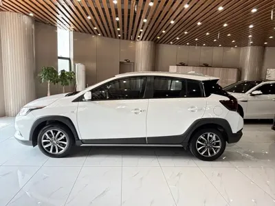 Toyota Yaris L