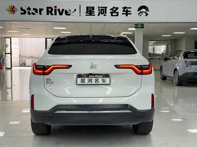 Nio EC6