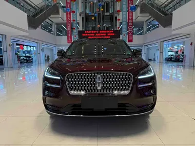Lincoln Corsair