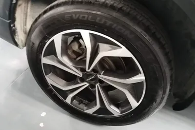 Haval XY