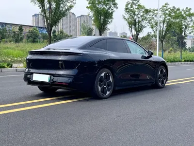 Zeekr 007