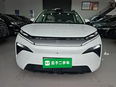 BYD 唐L