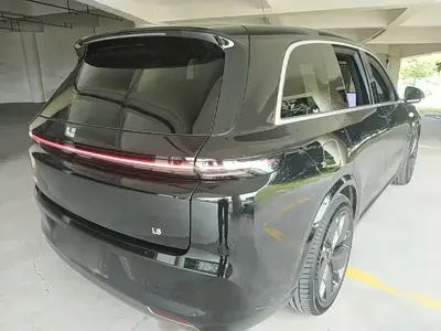 Li Auto Li L8