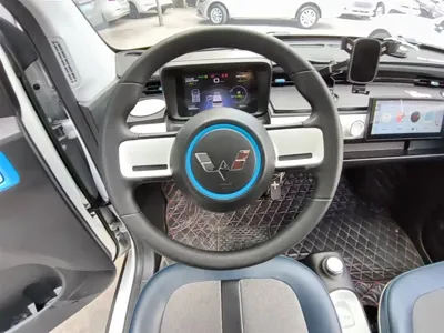 Wuling MINIEV