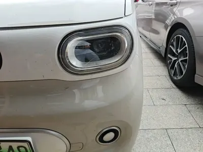 Wuling MINIEV