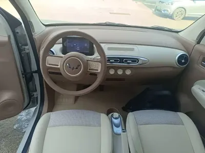 Wuling MINIEV