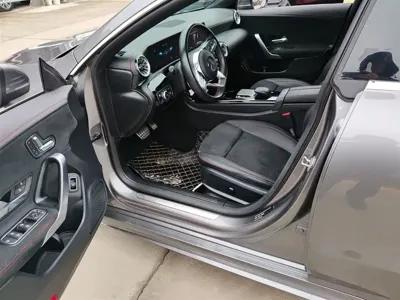Mercedes-Benz CLA (Import)