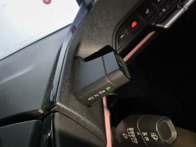 Baojun E300