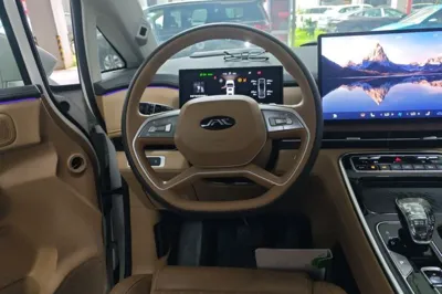 JAC Refine RF8 PHEV