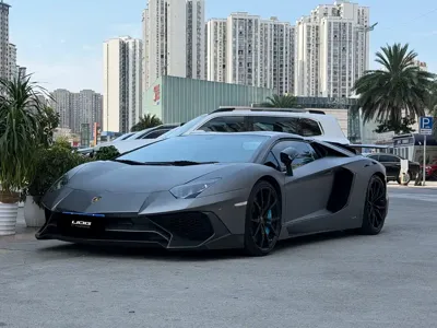 Lamborghini Aventador