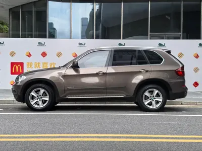 BMW X5 (Import)