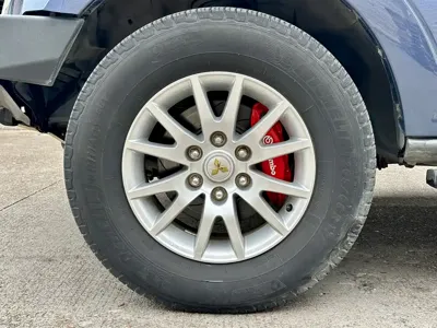 Mitsubishi Pajero (Import)
