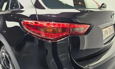 Infiniti QX70