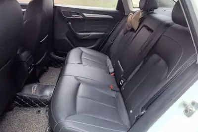 Roewe i6