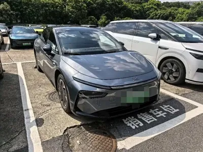 Xpeng P7+