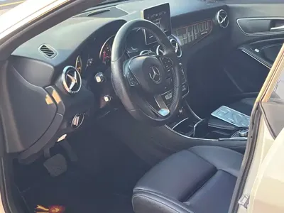 Mercedes-Benz CLA (Import)