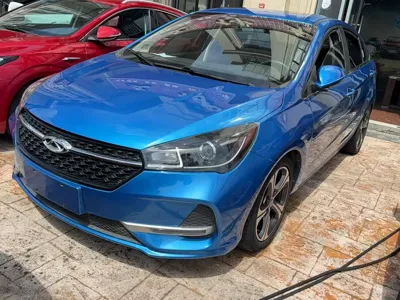 Chery Arrizo 5
