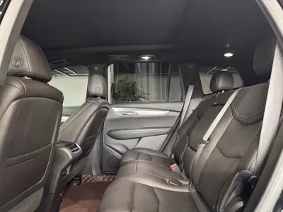 Cadillac XT6