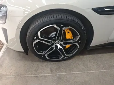 Xiaomi SU7