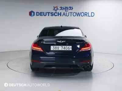Genesis G70
