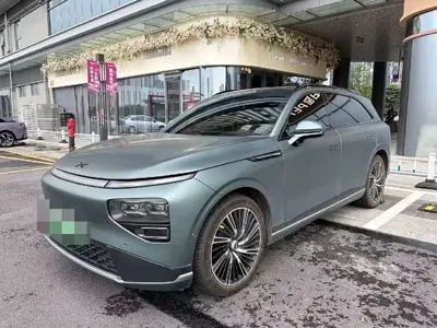 Xpeng G9