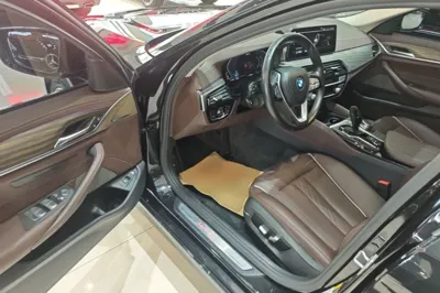 BMW 5 Series New Energy