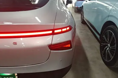 Xpeng P7