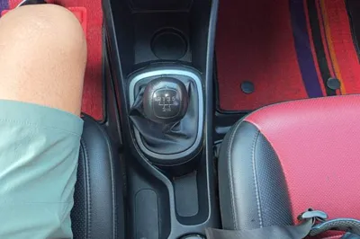 Kia K2