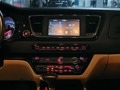 Kia Canival