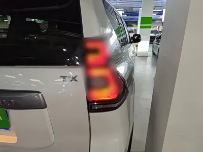 Toyota Prado