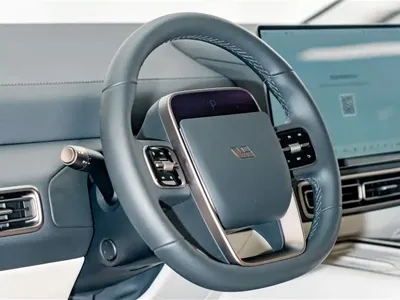 Li Auto Li MEGA