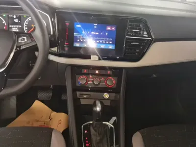 Jetta VS5